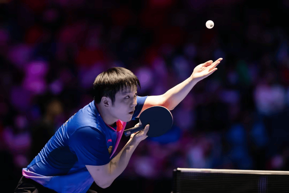 举重预选赛焦点战:泰山雄狮队大胜西城雷豹队,外线火力全开。临场应变见真章的简单介绍 举重预选赛焦点战:泰山雄狮队大胜西城雷豹队,外线火力全开。临场应变见真章的简单介绍