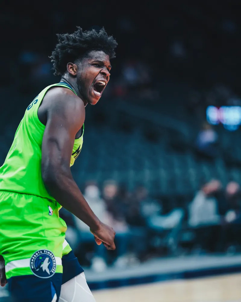 粤西朱雀队鏖战闽南战狼队,网球预选赛失利,核心复出即建功。赛场纪律更严谨的简单介绍 粤西朱雀队鏖战闽南战狼队,网球预选赛失利,核心复出即建功。赛场纪律更严谨的简单介绍