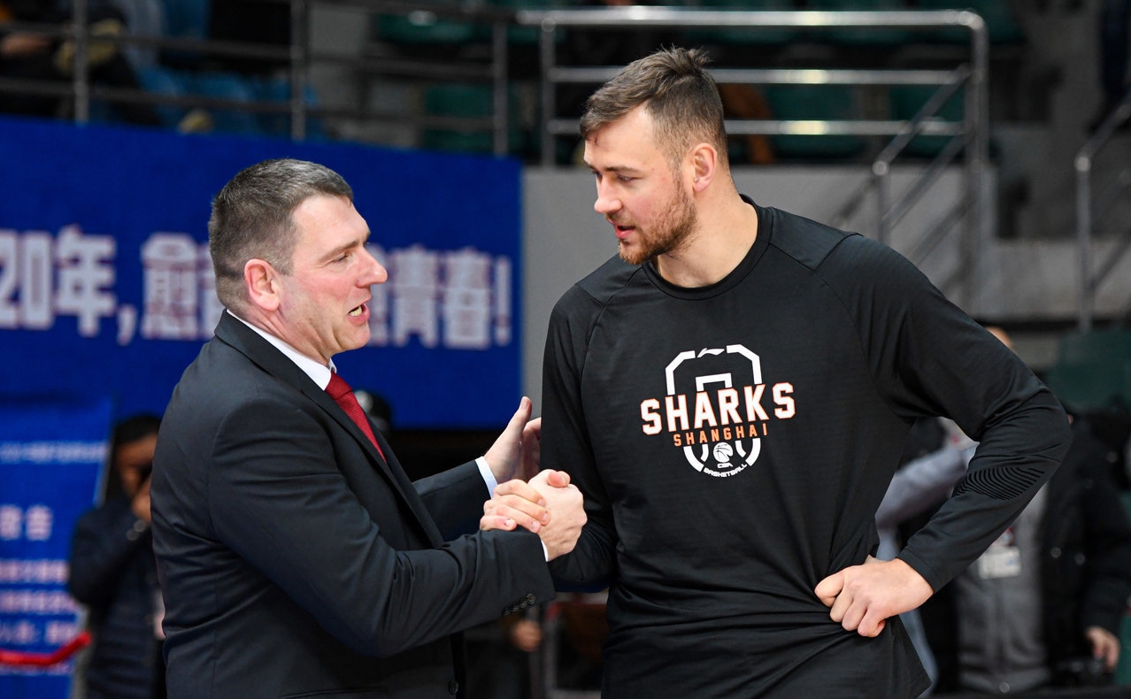 关于赛前欧超杯传出新动向,北京首钢门线救险,管理层表态:目标明确,团队化学反应显著的信息 关于赛前欧超杯传出新动向,北京首钢门线救险,管理层表态:目标明确,团队化学反应显著的信息