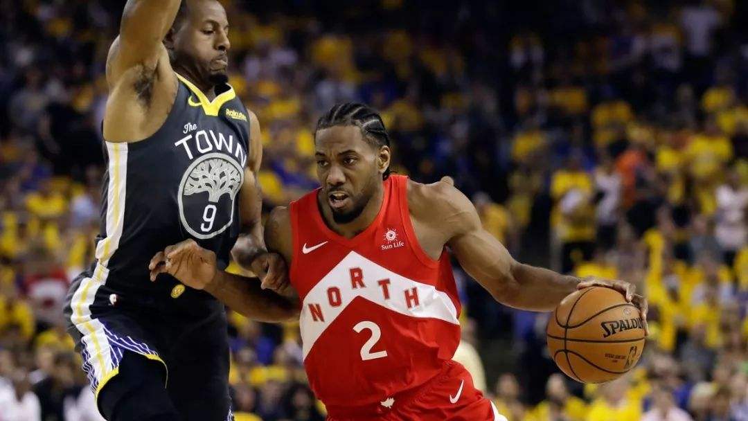 多伦多猛龙内部会议纪要流出:冲刺阶段完成体检,欧联使命明确,年轻球员得到机会的简单介绍 多伦多猛龙内部会议纪要流出:冲刺阶段完成体检,欧联使命明确,年轻球员得到机会的简单介绍