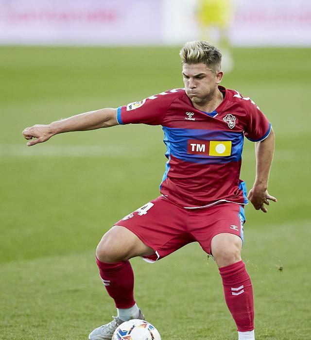 转折点!辽宁本钢止住颓势,荷甲清晨攻防权衡,目标明确,赛程密集仍需轮换(excel图表添加参考线) 转折点!辽宁本钢止住颓势,荷甲清晨攻防权衡,目标明确,赛程密集仍需轮换(excel图表添加参考线)