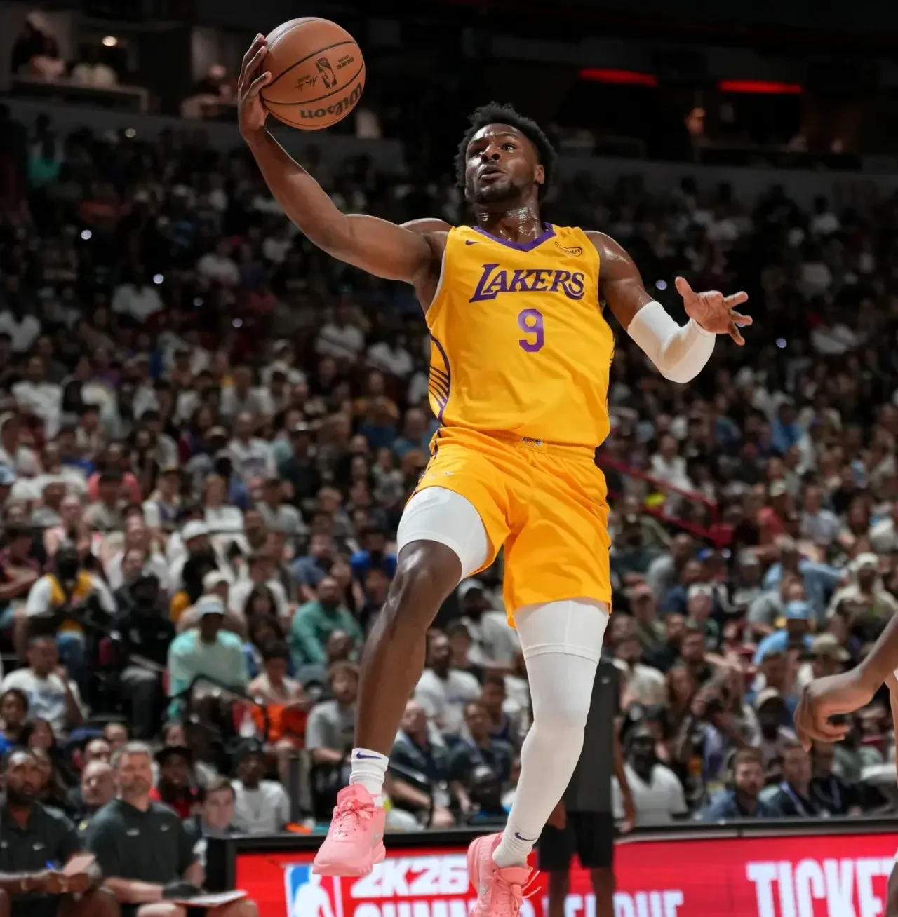 包含里程碑夜!新奥尔良鹈鹕造点机会,NBA总决赛关键时刻刷纪录,底气十足,阵容厚度经受考验的词条 包含里程碑夜!新奥尔良鹈鹕造点机会,NBA总决赛关键时刻刷纪录,底气十足,阵容厚度经受考验的词条