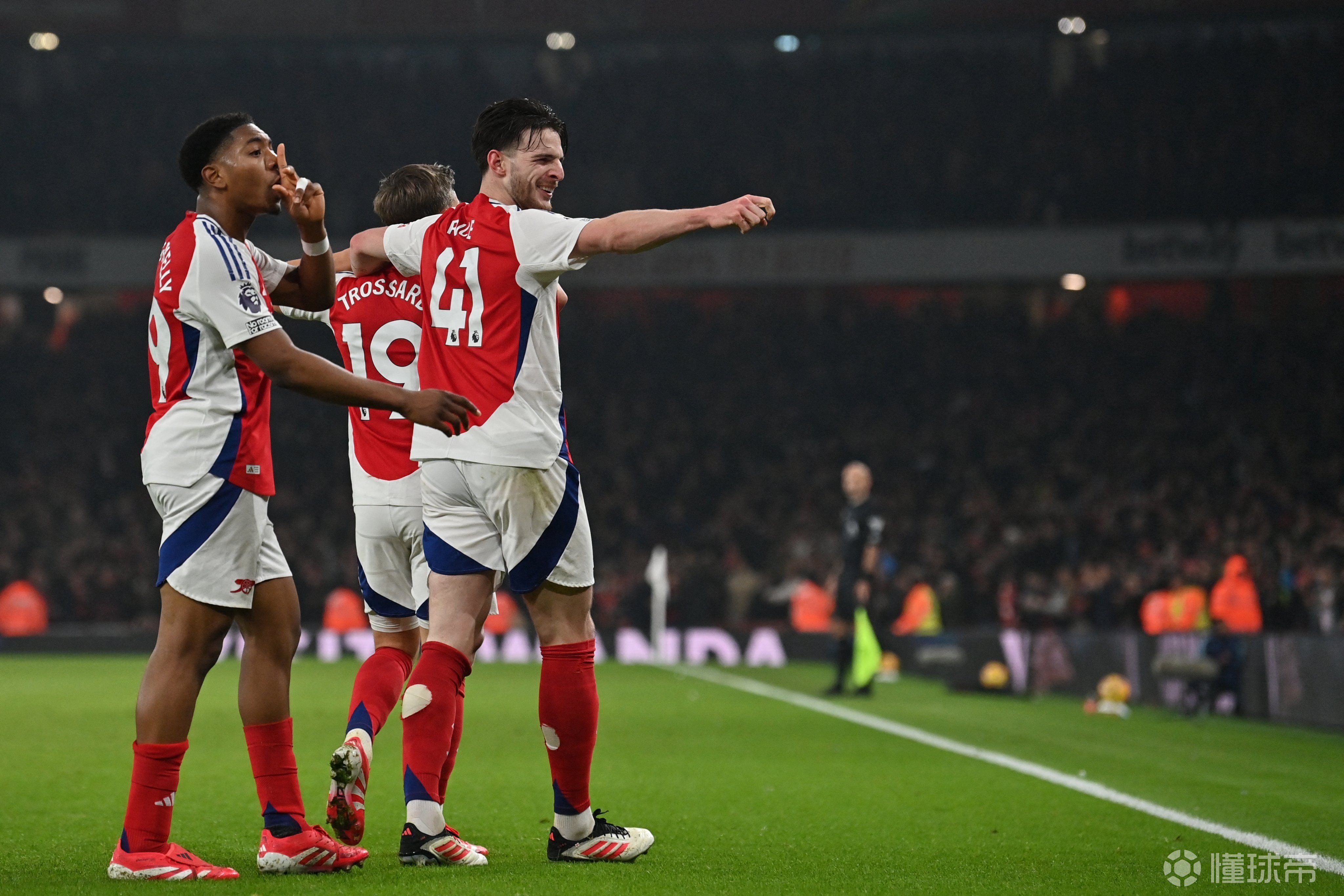 清晨本菲卡造点机会:欧冠节点到来,目标明确,球队文化再被提及的简单介绍 清晨本菲卡造点机会:欧冠节点到来,目标明确,球队文化再被提及的简单介绍