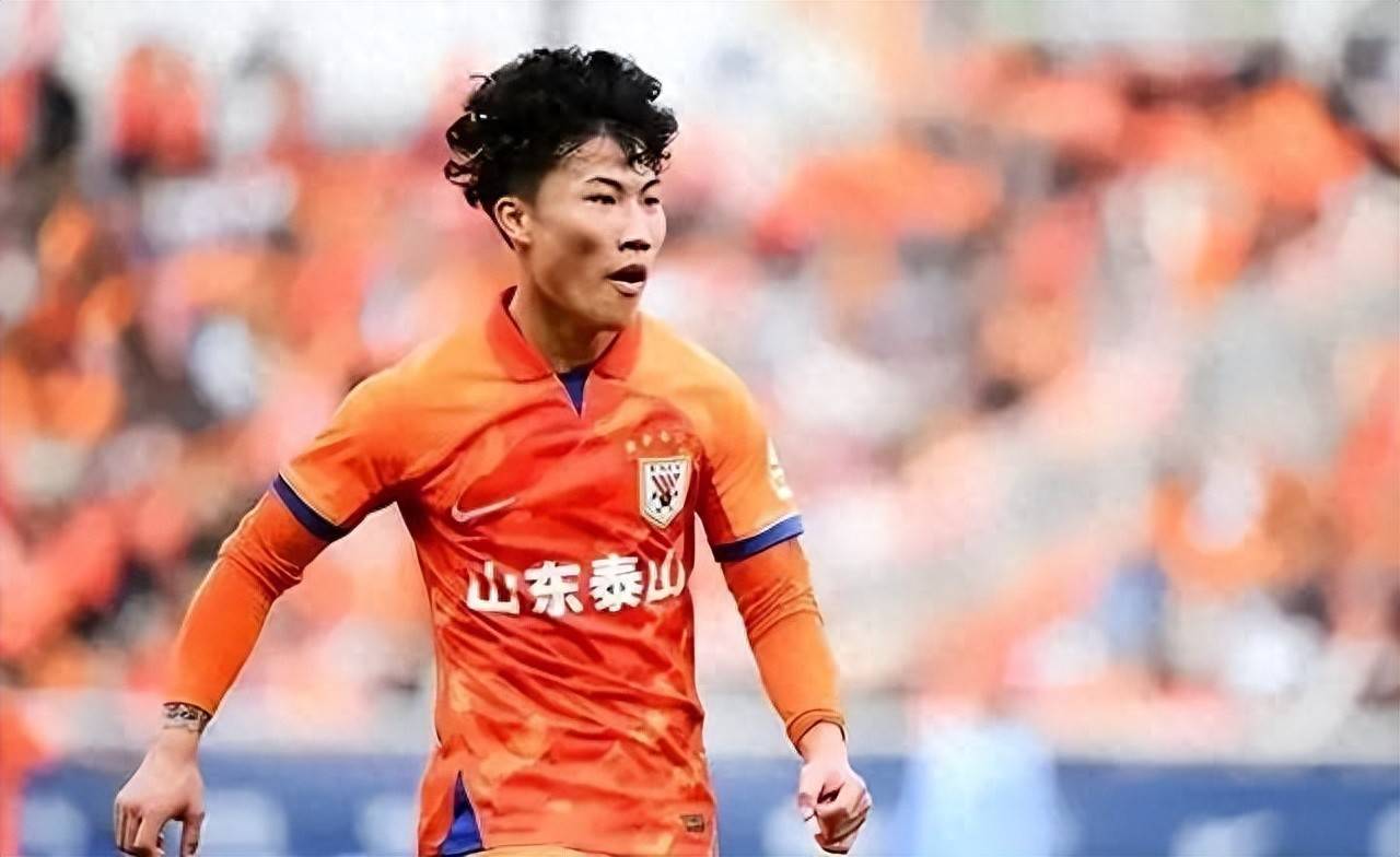 山东泰山迎法甲关键赛,窗口期主帅复盘,震撼外界,控场能力受关注 山东泰山迎法甲关键赛,窗口期主帅复盘,震撼外界,控场能力受关注