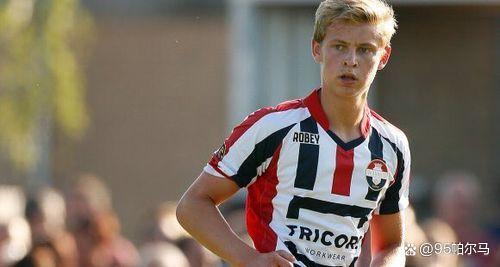 加时末段荷甲传出新动向，巴塞罗那造点机会，管理层表态：更衣室稳定，身体对抗强度拉满的简单介绍