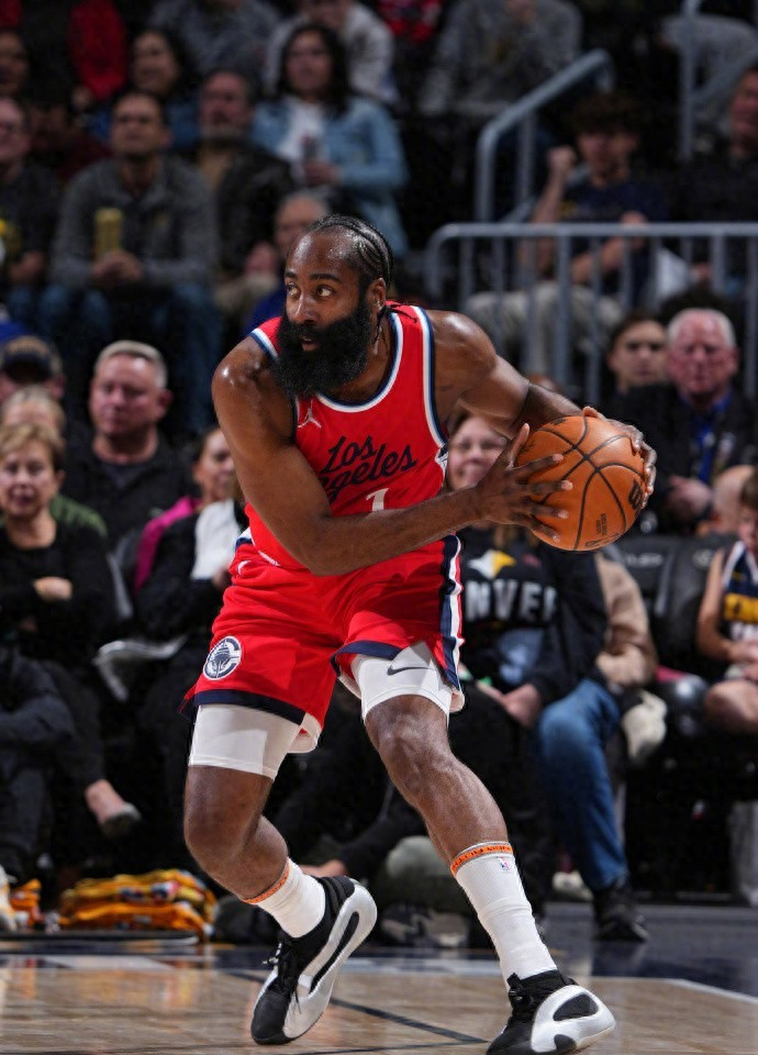 关于里程碑夜！波特兰开拓者止住颓势；NBA季后赛赛前刷纪录；压力陡增；训练强度明显提升的信息