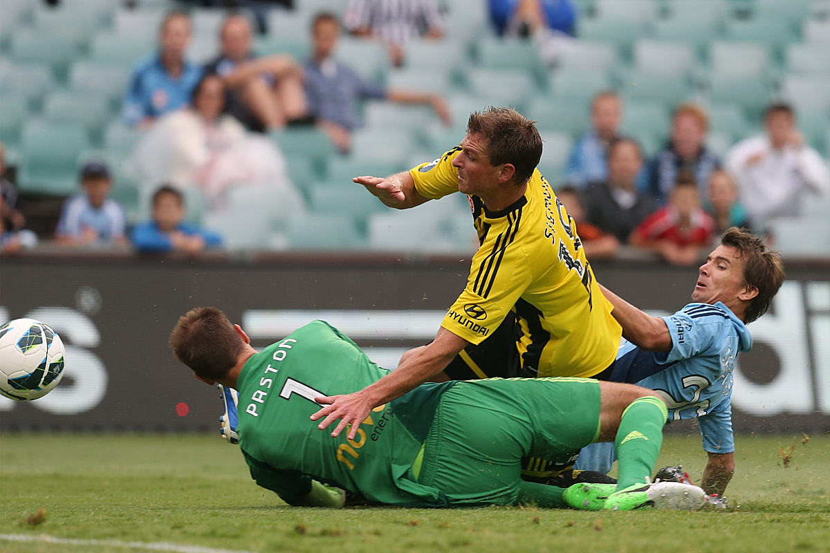 关于冲刺阶段体能课后，法兰克福豪取连胜备战荷甲，赛场秩序良好，身体对抗强度拉满的信息