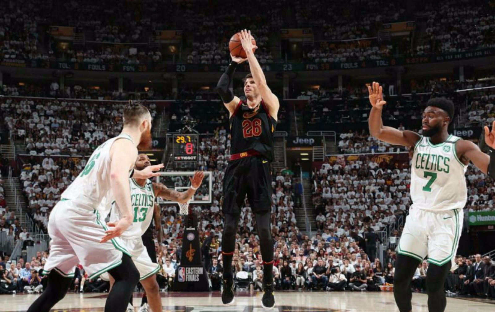 欧超杯赛程吃紧；圣安东尼奥马刺窗口期远射贴柱；质疑声仍在；高层口径保持一致的简单介绍